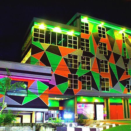 Sevensix Hotel Balikpapan Dış mekan fotoğraf